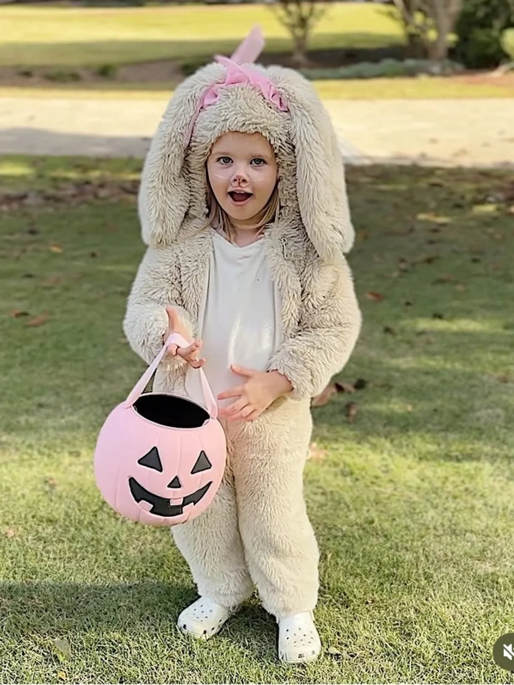 Hyde and Eek! Boutique toddler bunny Halloween costume. - Picture 2 of 7
